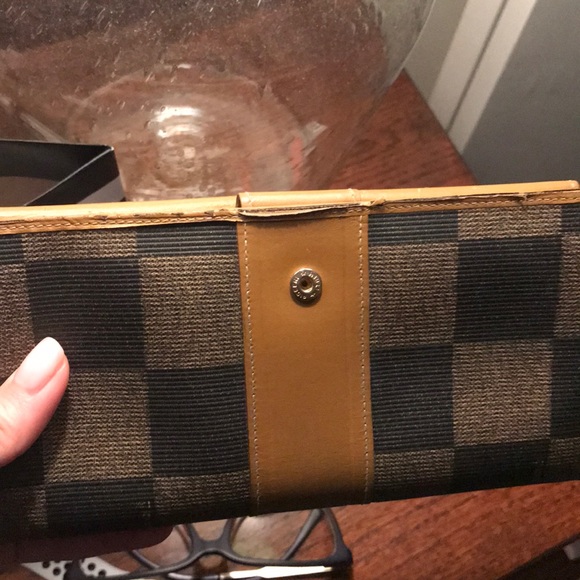 Fendi Wallet - Picture 5 of 5